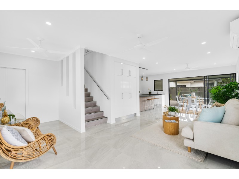17B Smith Street, Cairns North QLD 4870