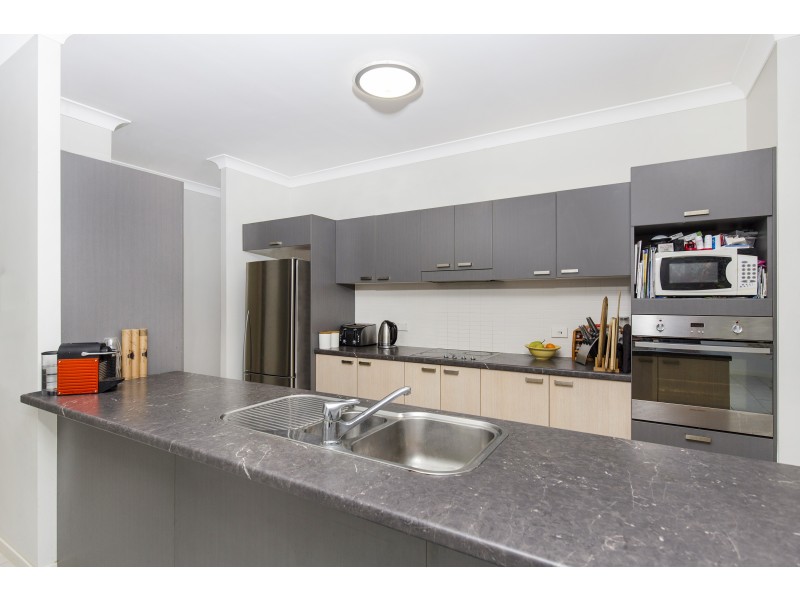 46 Phoenix Street, White Rock QLD 4868