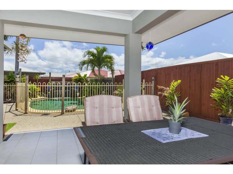 46 Phoenix Street, White Rock QLD 4868