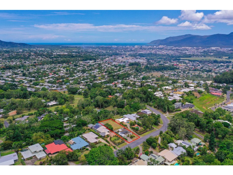 54 Granadilla Drive, Earlville QLD 4870