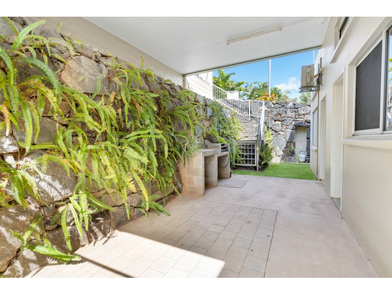 54 Granadilla Drive, Earlville QLD 4870