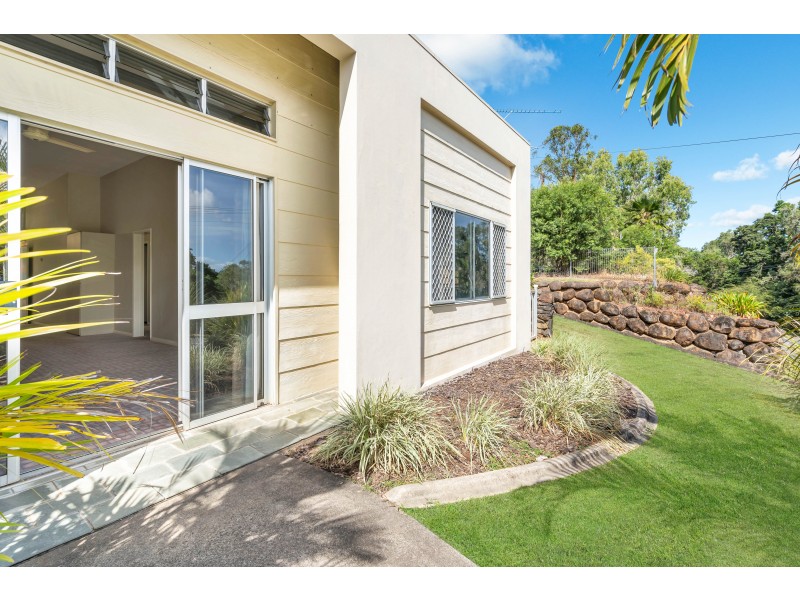 54 Granadilla Drive, Earlville QLD 4870