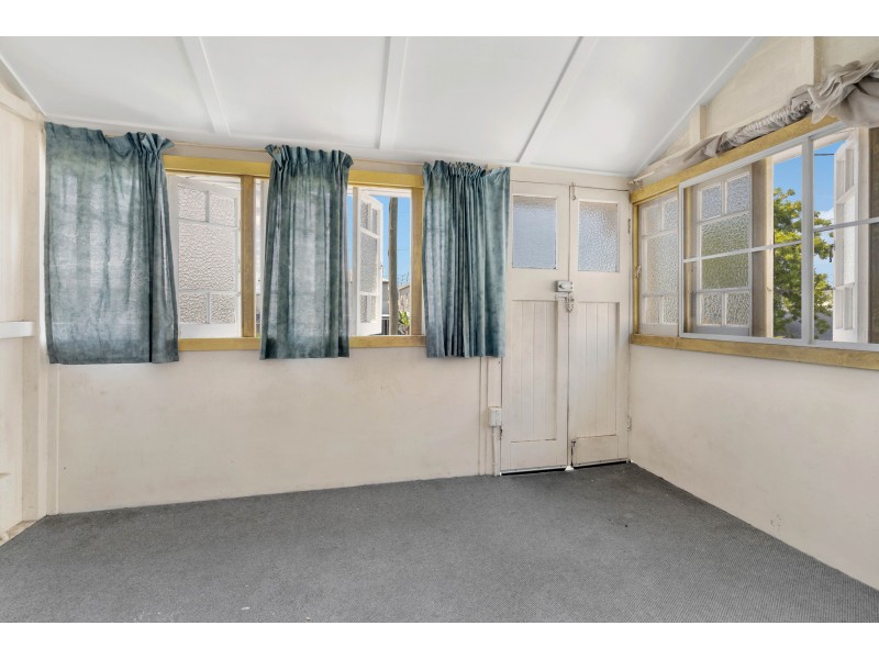 17 Victoria Street, Parramatta Park QLD 4870