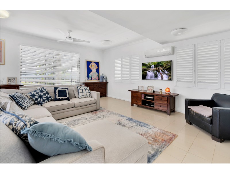 11 Honeysuckle Street, Bayview Heights QLD 4868