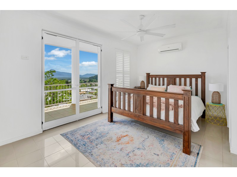 11 Honeysuckle Street, Bayview Heights QLD 4868