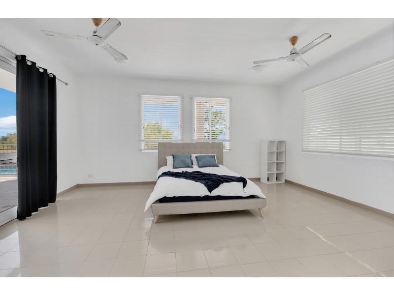 11 Honeysuckle Street, Bayview Heights QLD 4868