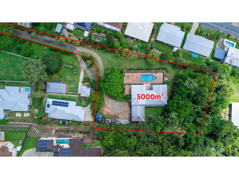 11 Honeysuckle Street, Bayview Heights QLD 4868