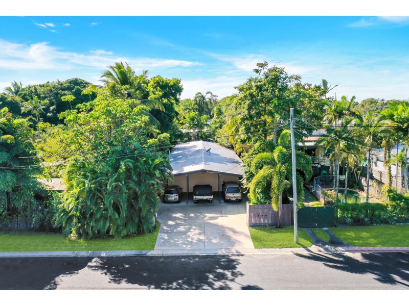 20 Best Street, Yorkeys Knob QLD 4878