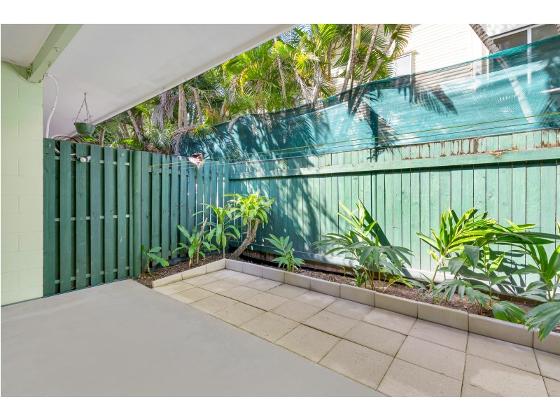 20 Best Street, Yorkeys Knob QLD 4878