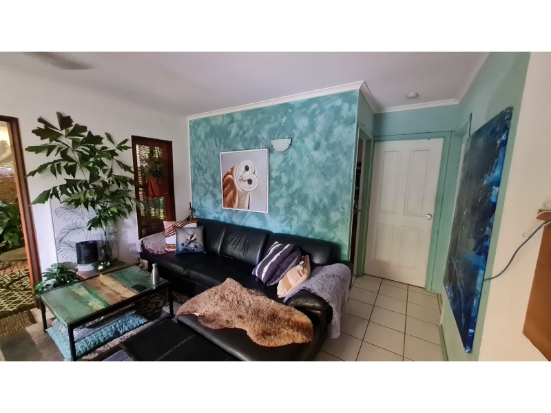 20 Best Street, Yorkeys Knob QLD 4878