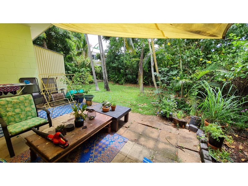 20 Best Street, Yorkeys Knob QLD 4878