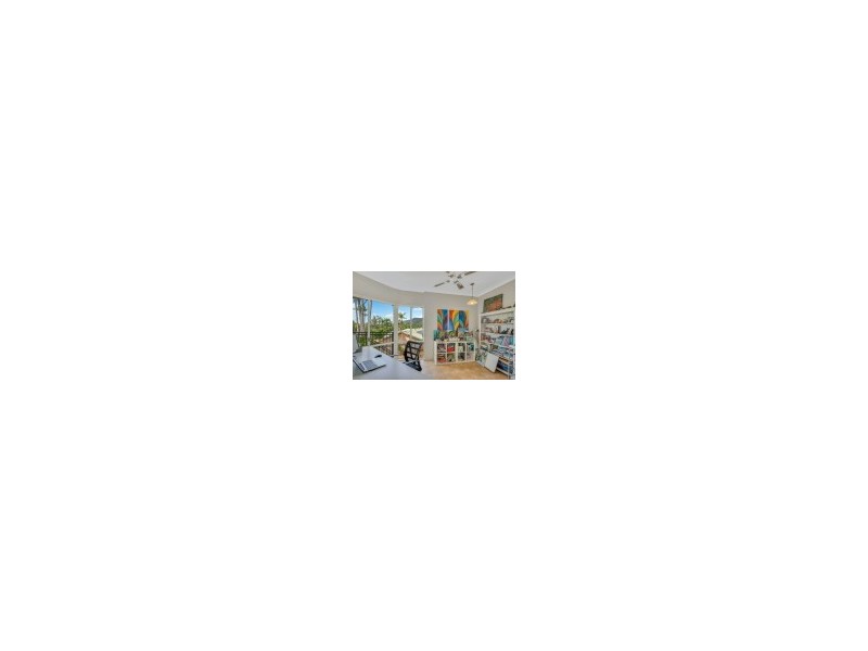 39 Summer Hill Drive, Mooroobool QLD 4870