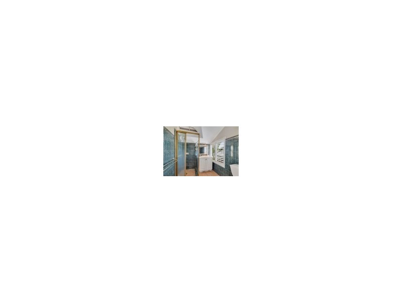 39 Summer Hill Drive, Mooroobool QLD 4870