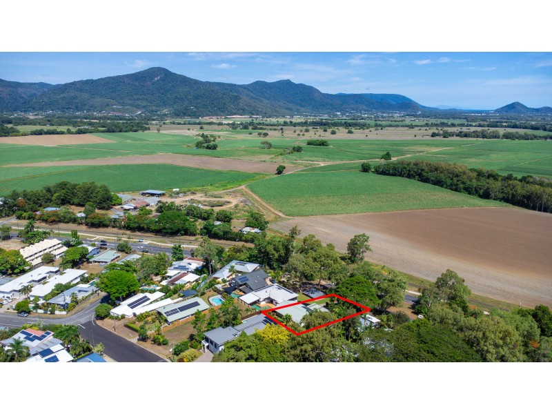 11 Canopy Close, Freshwater QLD 4870