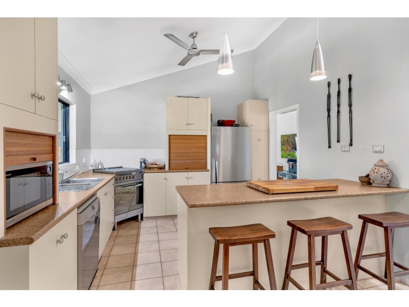 11 Canopy Close, Freshwater QLD 4870