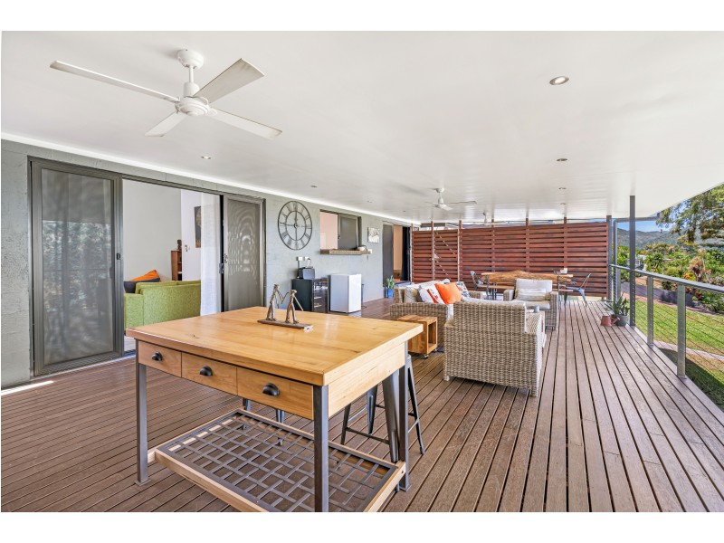 11 Canopy Close, Freshwater QLD 4870