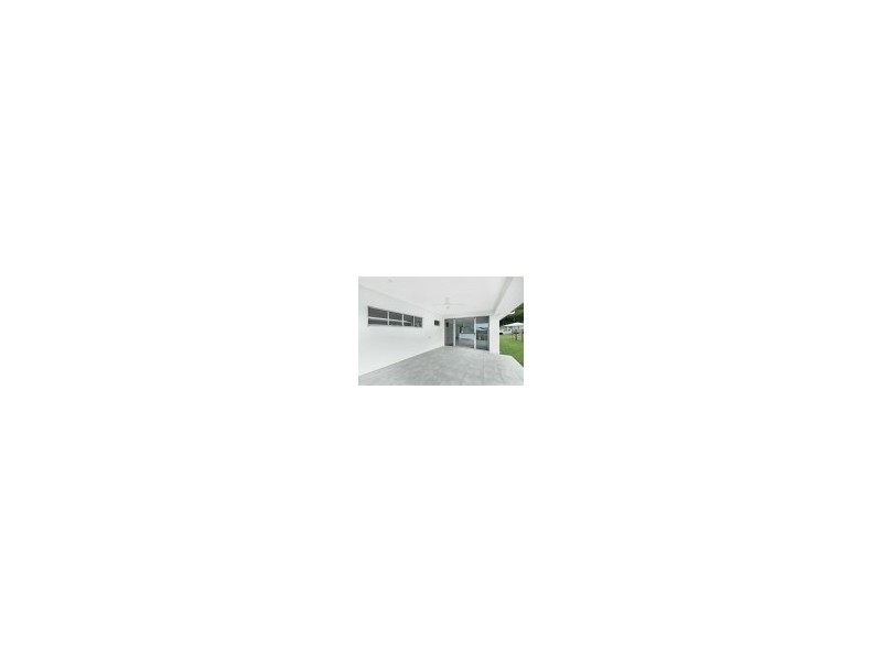 12 Flow Close, Trinity Beach QLD 4879