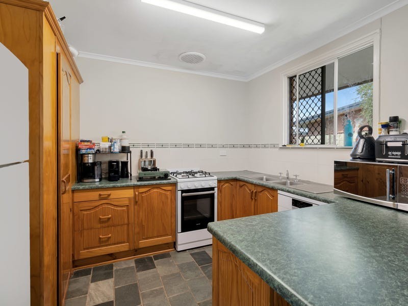 75 Marti Street, Bayview Heights QLD 4868