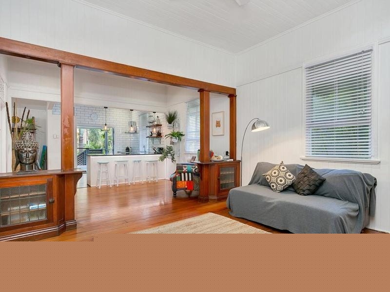 12 Cairns Street, Cairns North QLD 4870