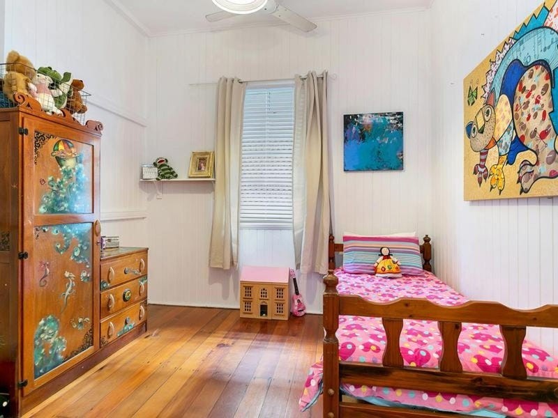 12 Cairns Street, Cairns North QLD 4870