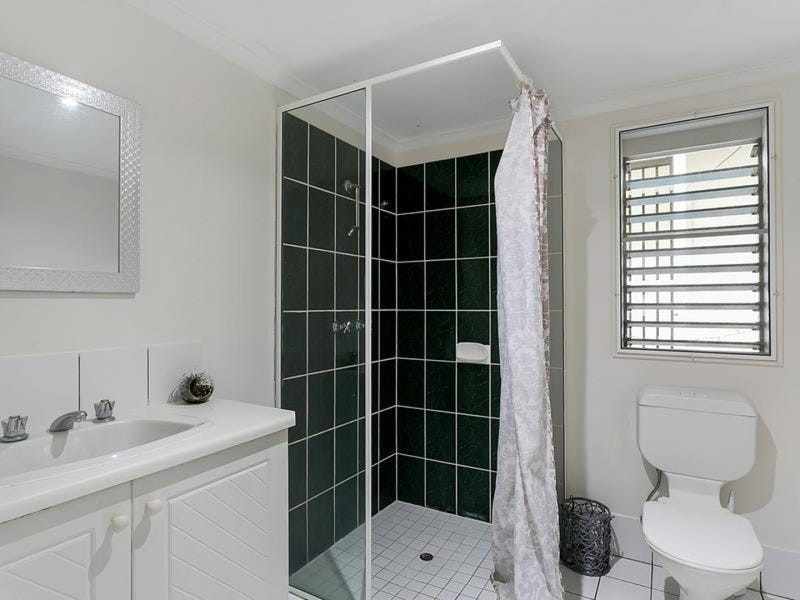 12 Cairns Street, Cairns North QLD 4870