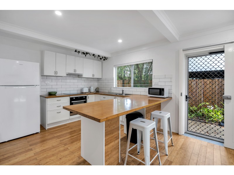 1/45 Marshall Street, Machans Beach QLD 4878