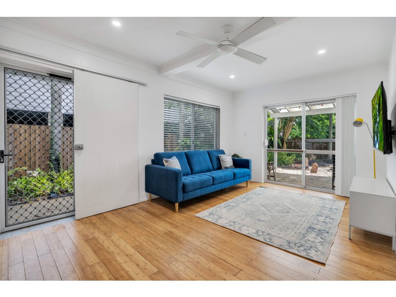 1/45 Marshall Street, Machans Beach QLD 4878