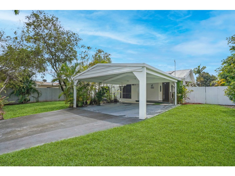 62 Mccormack Street, Manunda QLD 4870