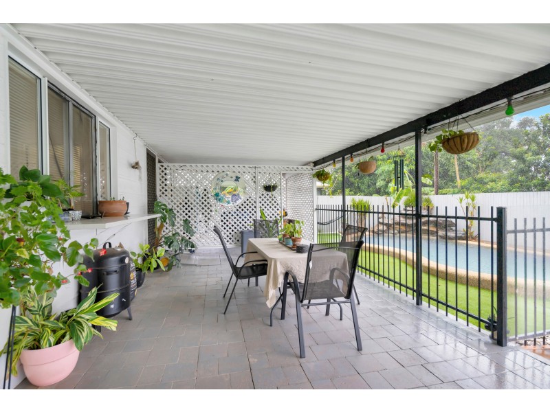 62 Mccormack Street, Manunda QLD 4870