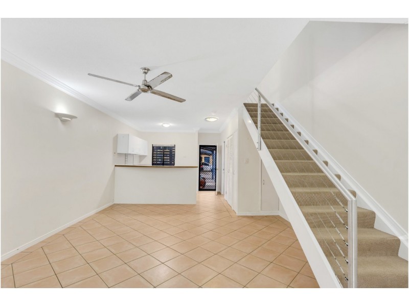 5/16 Boden Street, Yorkeys Knob QLD 4878