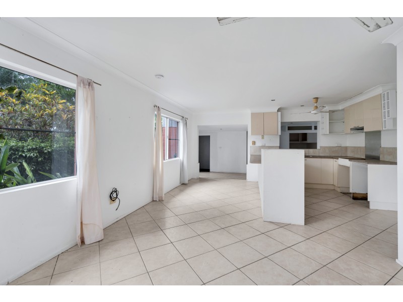 27 Lae Street, Trinity Beach QLD 4879