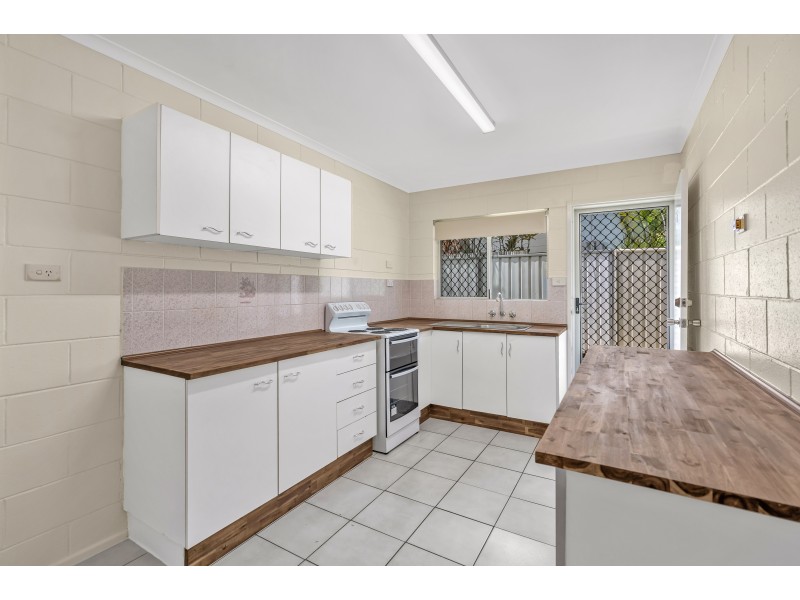 6/379-385 Mayers Street, Edge Hill QLD 4870