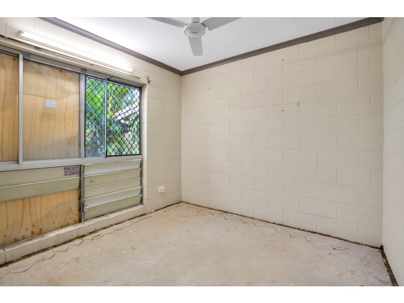 4 Jacaranda Close, Manunda QLD 4870