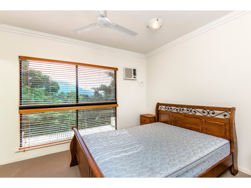 303/2 Rigg Street, Woree QLD 4868