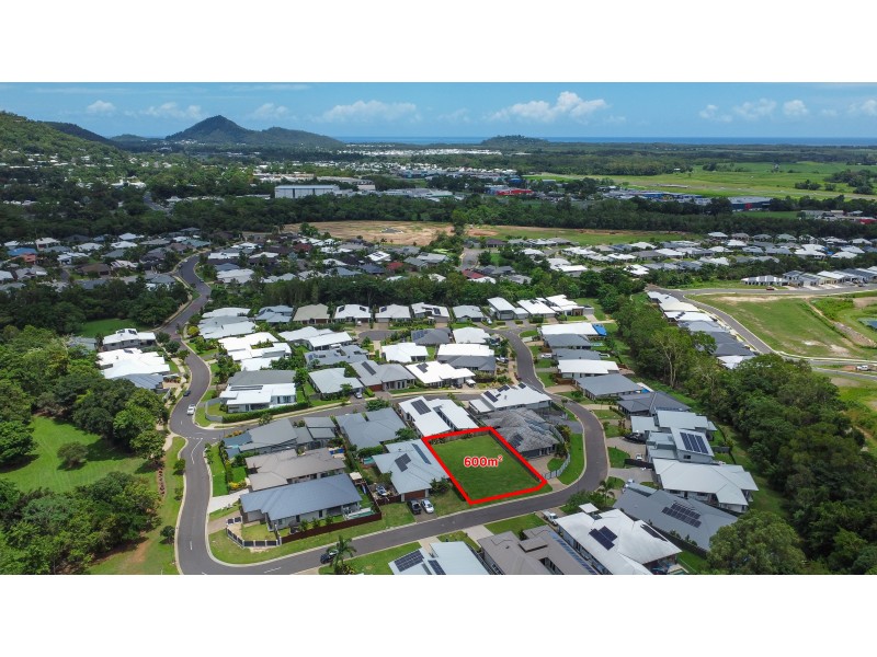 9 Amberwood Crescent, Smithfield QLD 4878