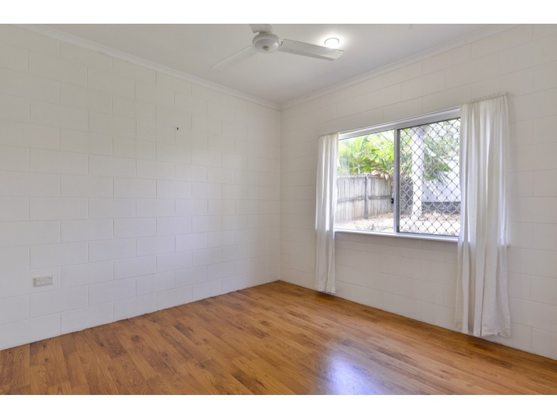 60 Barnard Drive, Mount Sheridan QLD 4868