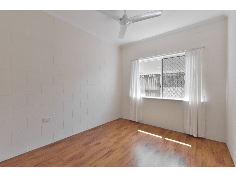 60 Barnard Drive, Mount Sheridan QLD 4868