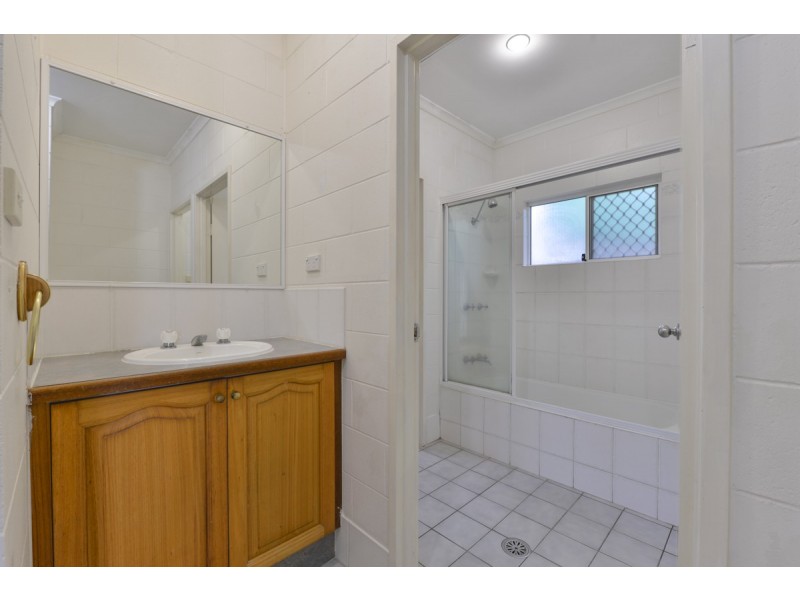 60 Barnard Drive, Mount Sheridan QLD 4868