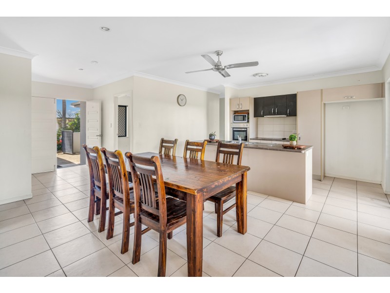 6 Totley Chase, Trinity Park QLD 4879