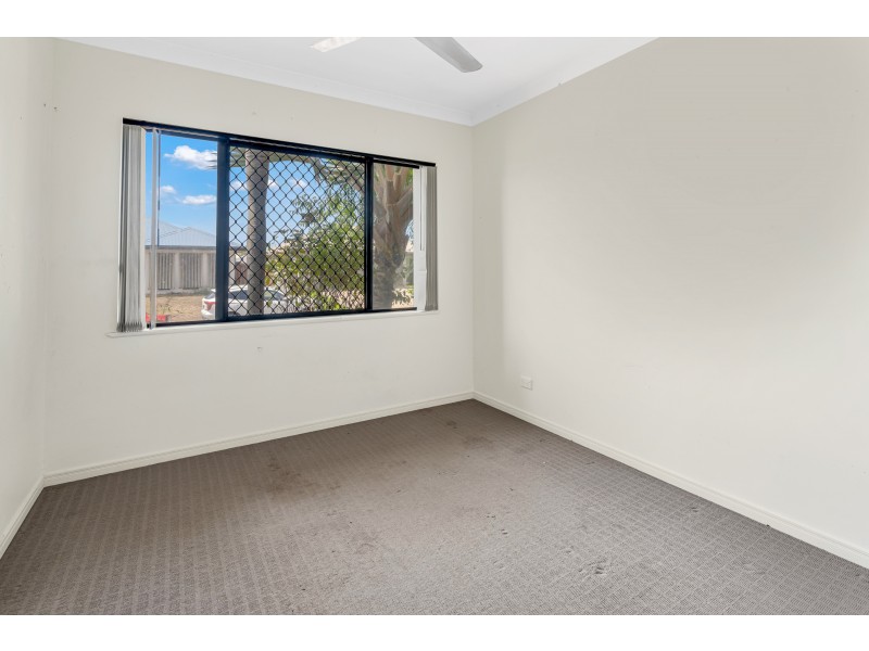 6 Totley Chase, Trinity Park QLD 4879