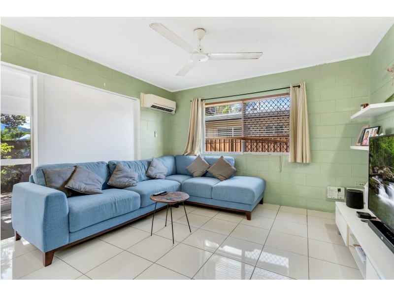 2/15 Pioneer Street, Manoora QLD 4870