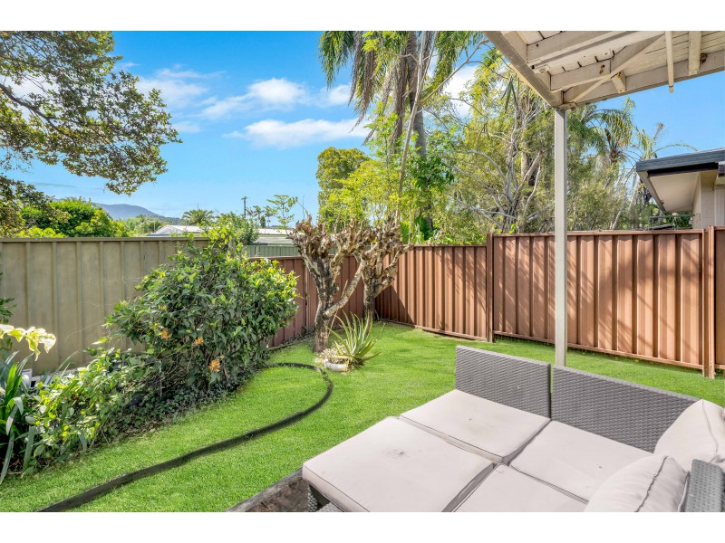 2/15 Pioneer Street, Manoora QLD 4870
