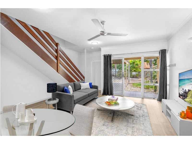 3/11-13 Short Street, Redlynch QLD 4870