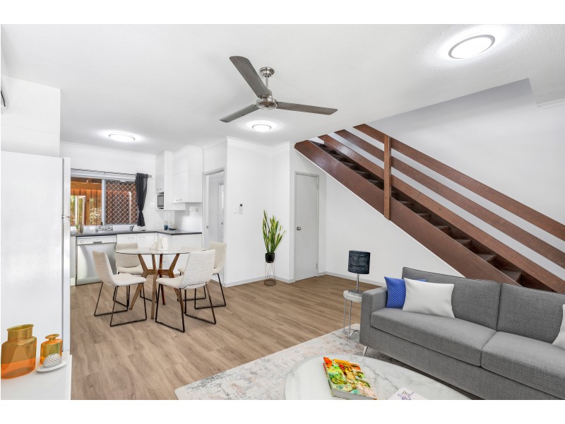 3/11-13 Short Street, Redlynch QLD 4870