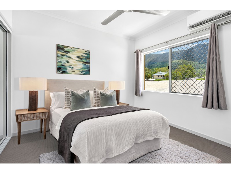 3/11-13 Short Street, Redlynch QLD 4870