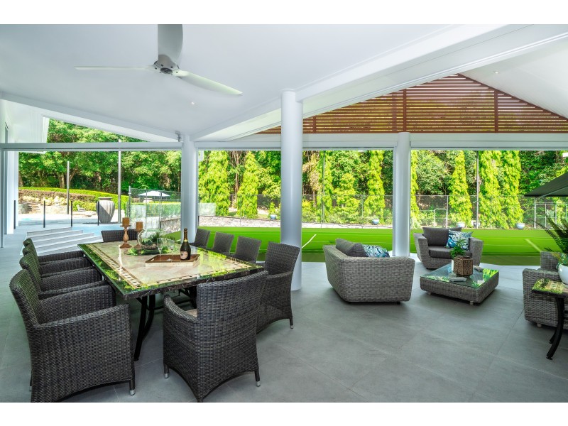 66 Nolan Street, Whitfield QLD 4870