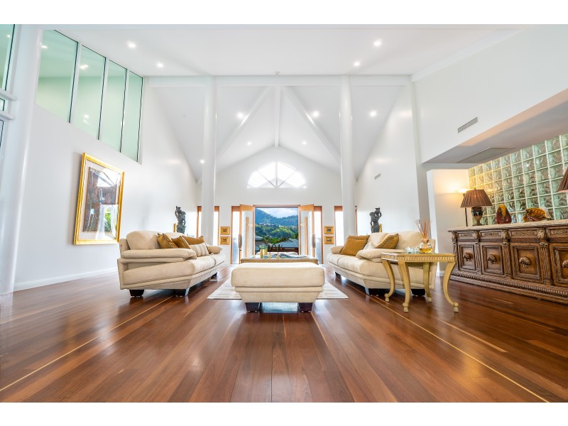 66 Nolan Street, Whitfield QLD 4870