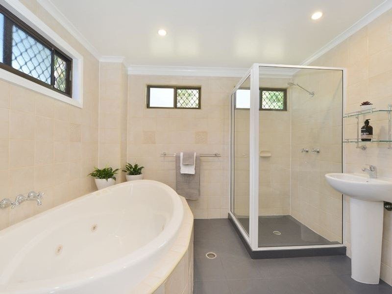 8 Jubilee Street, Edmonton QLD 4869