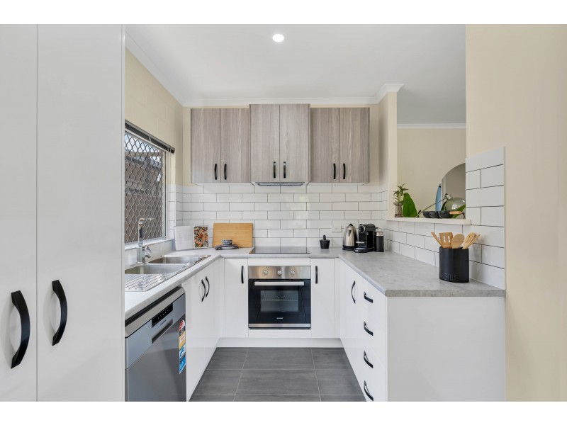 345 – 347 Mayers Street, Edge Hill QLD 4870