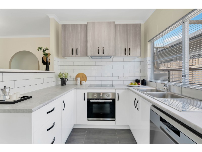 345 – 347 Mayers Street, Edge Hill QLD 4870